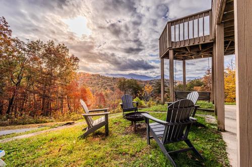 Sky Bear Lodge at Three Little Bears Retreat