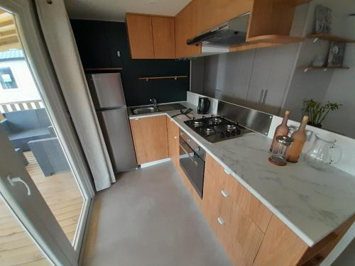 3 bedrooms, 6 beds
