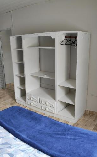 Standard Apartment image 8