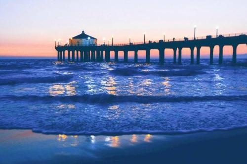 Brand New Ocean-View Beach Home Steps to the Sand! in Manhattan Beach, USA