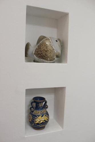One-Bedroom Apartment image 1