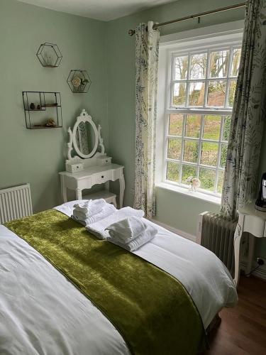 2 twin beds