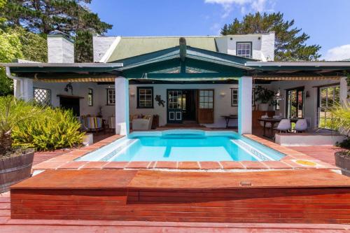 Two Pools Villa - Cape Town - Mountain View