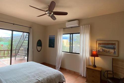 5 Minutes to Downtown Los Barriles, Walk to Beach in Buenos Aires