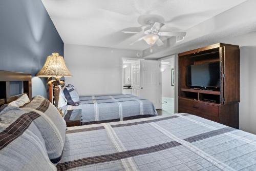 Yacht Club Villas #3-502 - image 3
