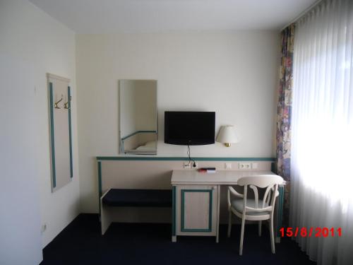 Centralhotel Ratingen - image 3