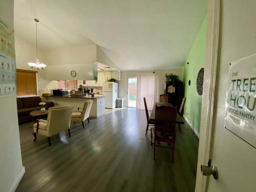 Konyha, WHOLE Family - Wolfgram in Sacramento (Kalifornia)