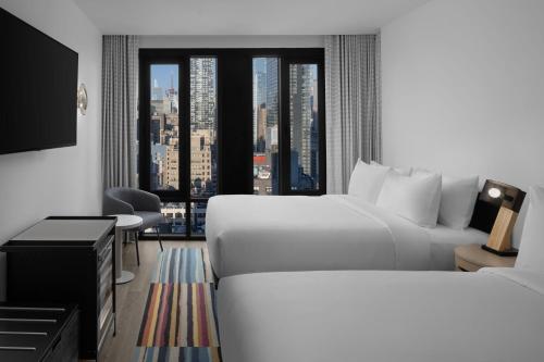 Aloft by Marriott New York Chelsea - image 7