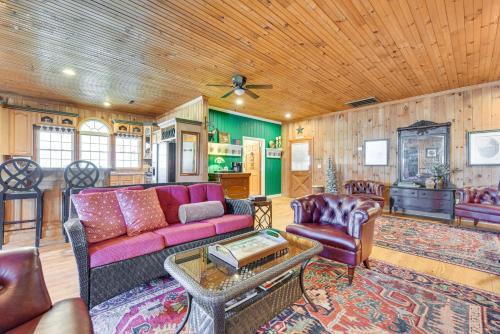 . Countryside Cabin Rental ~ 10 Mi to Wadesboro!