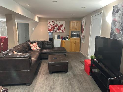 Serenity & memorable Cozy Lower Level Apartment Room in TownHouse Private Entrance, Gatineau (fotografie 9)