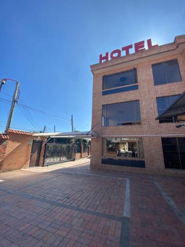 Hotel Campestre Villa Juliana – Chia, WV