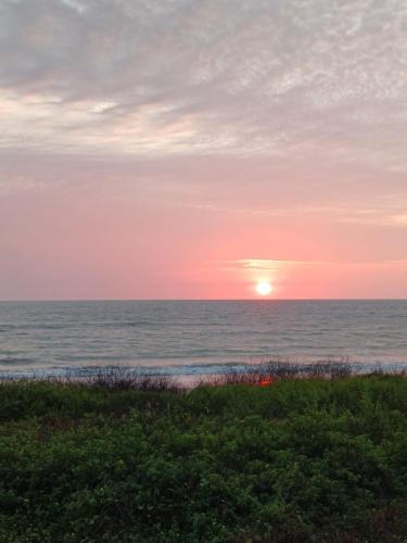 شاطئ, Casa en Playa Privada - A pocos minutos de General Villamil Playas in Playas Villamil