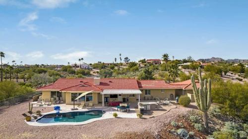 บริการและสิ่งอำนวยความสะดวก, Fountain HiIls 4 Bdrm wBreathtaking Views & Pool in ฟาวเท่นฮิลล์