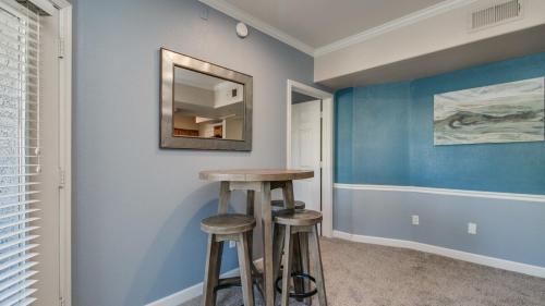Remodeled 1 Bdrm Condo in North Scottsdale detail