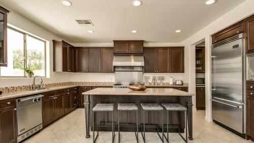 Faciliteter, Amazing Litchfield Estate With Backyard Oasis in Litchfield Park