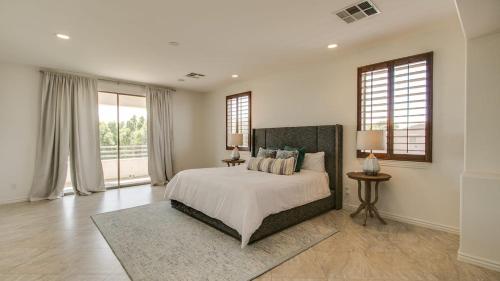 Faciliteter, Amazing Litchfield Estate With Backyard Oasis in Litchfield Park