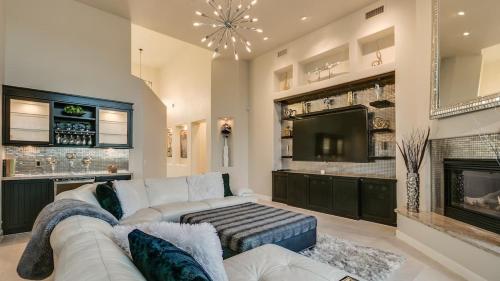 Facilities, Luxury Contemporary Sanctuary w Pool and Views in Fountain Hills