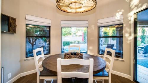 Stunning North Scottsdale Luxury Home wHTD Pool - image 7