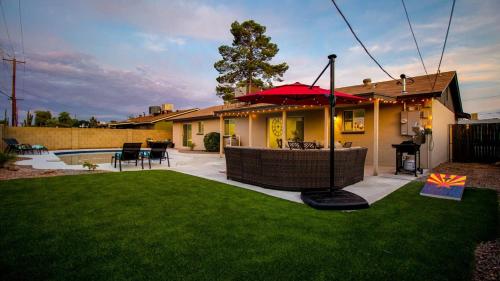 Amazing Modern Remodel Near Old Town with HEATED Pool - main image