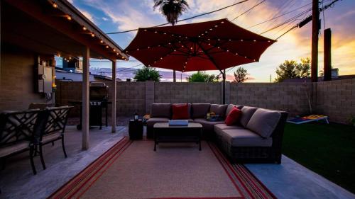 Amazing Modern Remodel Near Old Town with HEATED Pool - image 7