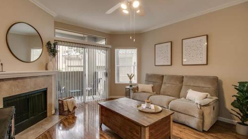 Facilities, Cozy 1-Bdrm Scottsdale Condo next to pool in North Phoenix