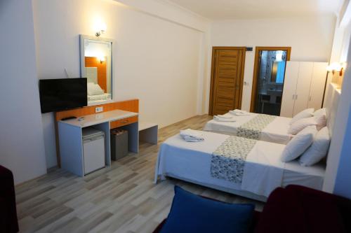  Uğur Otel, Kaş bei Davazlar