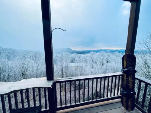 Bucket List Views Ski In Out Sugar Mountain Cabin - Apartment - Sugar Mountain