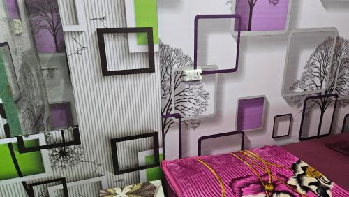 Small Double Room image 2
