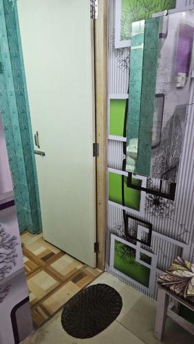 Small Double Room image 1