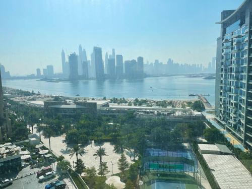 Seven Palm, Private beach, Infinity Pool, High Floor 3BDR, Dubaj (zdjęcie 5)
