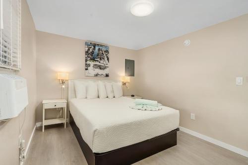 One-Bedroom House image 9