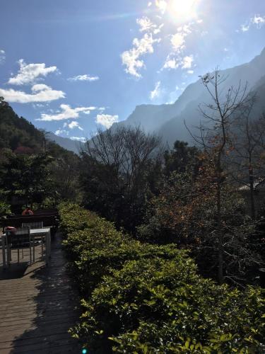 A környék, Raisinay in Nanzhuang Község