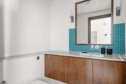 Luxury 1BR - Leisure Facilities Access - Sea View - main image