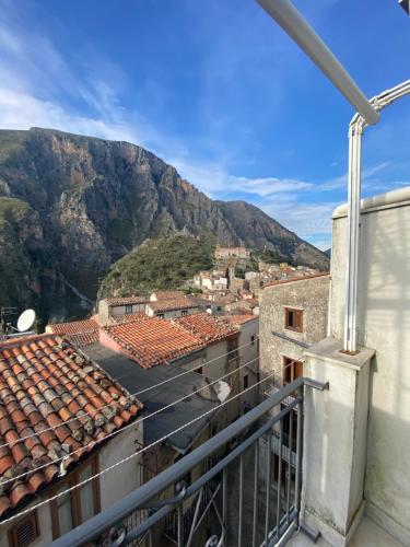 Aria & Bellavista Home in Isnello