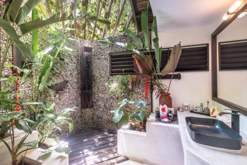 Open air bath, kawayan villa siargao in Siargao Island