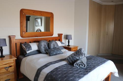 Dolphin Beach Self Catering Unit in Rand Rifles