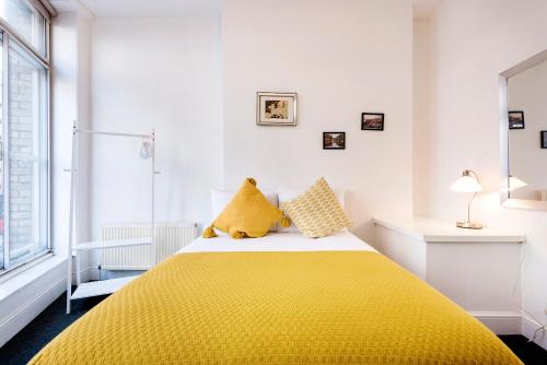 Apartments are located in the Heart of Shoreditch, London (photo 6)