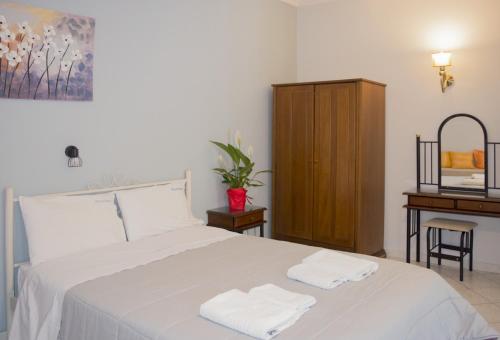 Marina Apartments - image 5