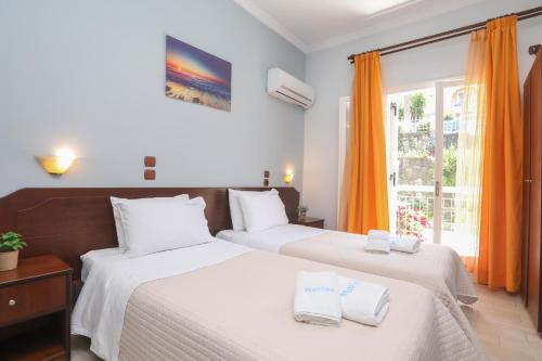 Marina Apartments - image 10