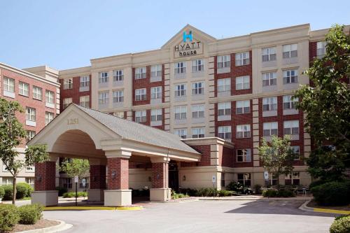 . Hyatt House Chicago Schaumburg