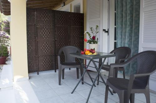 Marina Apartments - image 9