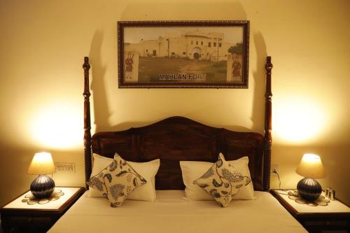 Double Room with Extra Bed image 7