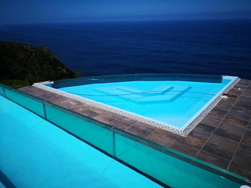 Karstais baseins, Tsitsikamma on Sea Poolside Cabanas - they are not tents in Witelsbos
