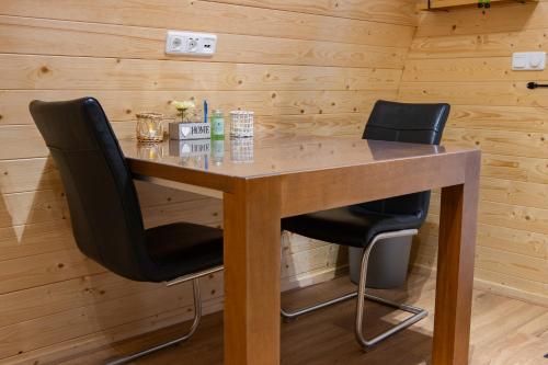 camping pod Lyts Dekema 3 in Mantgum
