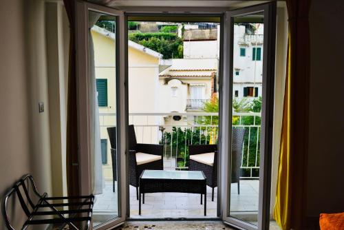 Floral Holiday in 米諾利