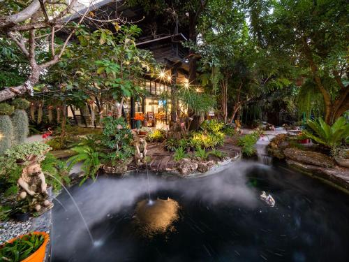 Garden, Crystal Resort Korat in Nakhonratchasima