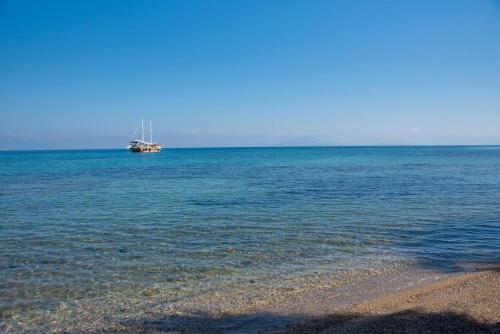 Boukari Blu Studio Boukari Beach