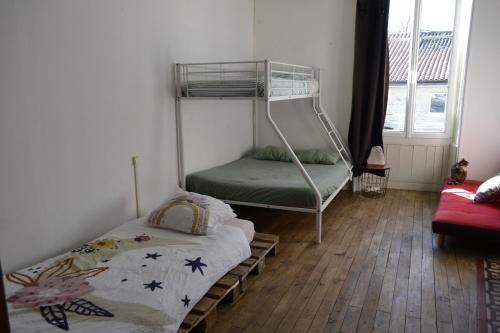 Grande chambre familiale pour 2 à 5 personnes