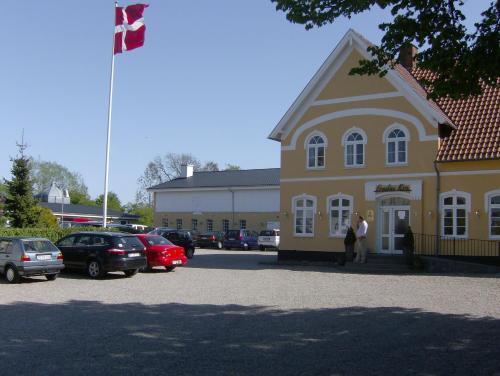 Foto 1: Hotel Frøslev Kro