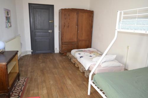 Grande chambre familiale pour 2 à 5 personnes